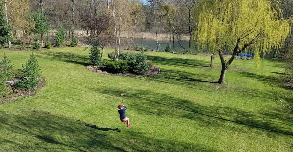Villa Eden Ślesin Buitenkant foto